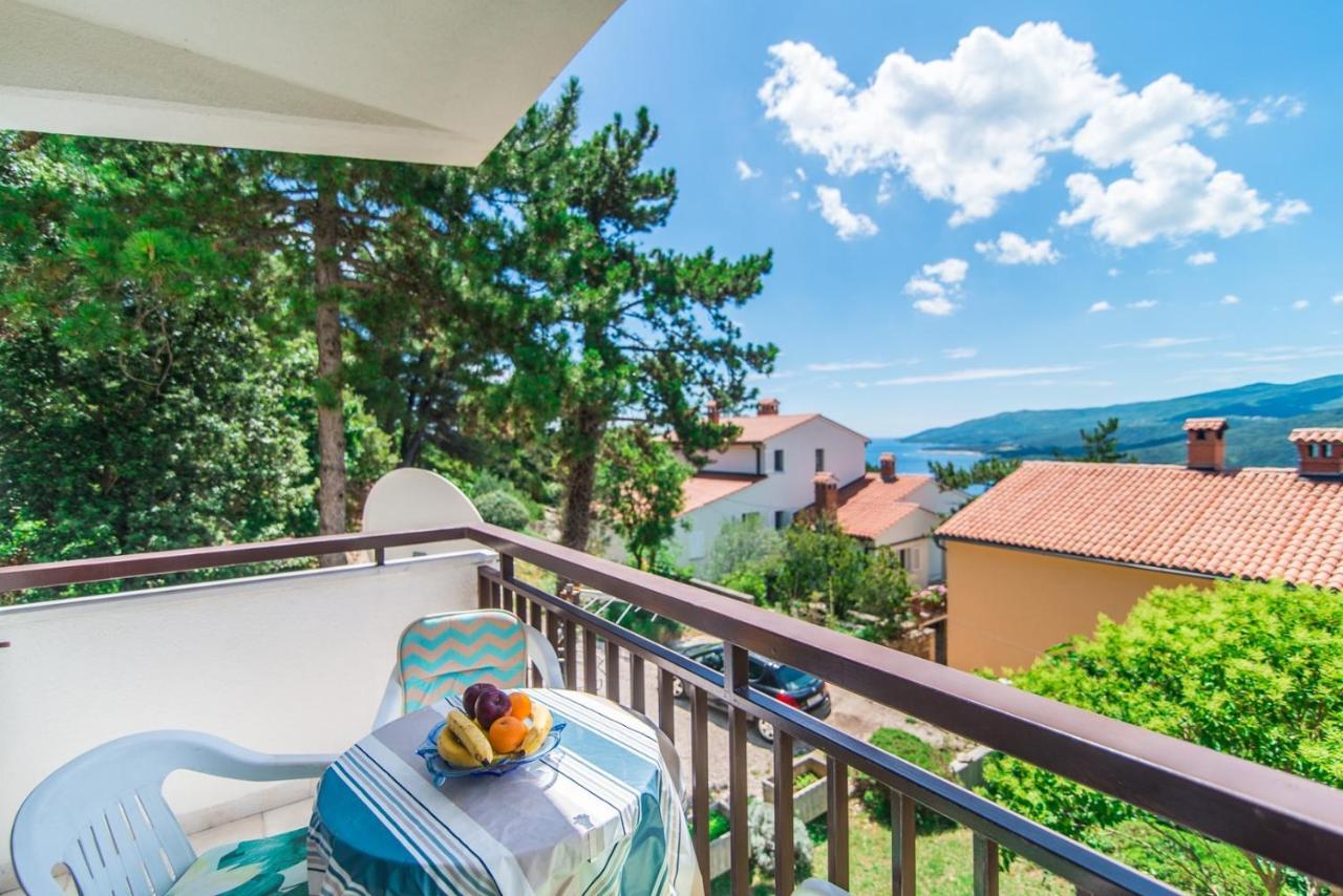 Apartments Pino Rabac Bagian luar foto